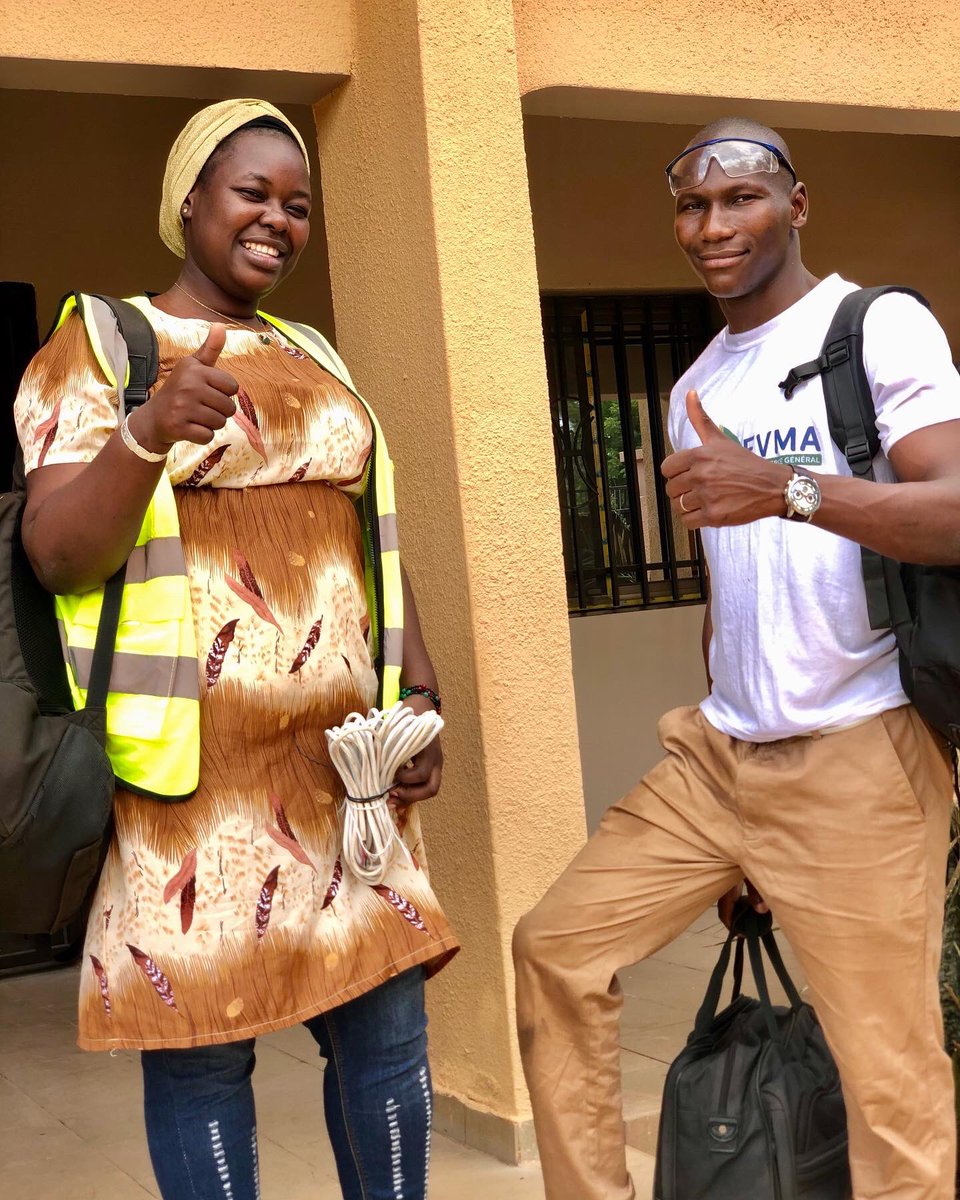 prodevma's tweet image. Là où se trouve la passion, il existe un chemin. 😇
Bon week-end avec nos héros en route pour un nouveau terrain.

#HighTech  #bamakomali #prodevma
#geolocalisation #tracking #maping #GPS #securiteinformatique #solutioninformatique