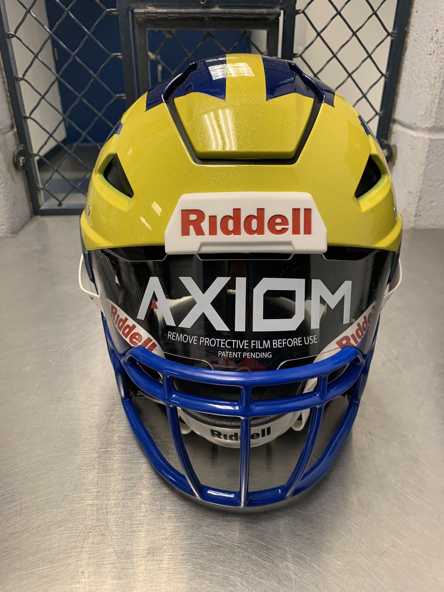 🔥🔥🔥 Incoming 🔥🔥🔥🔥

@RiddellSports #Axiom has landed with @DelawareEQ @BMonica54 …….BIG things coming this fall for @ryancarty10 @DelawareFB in the name of player safety!! #TheRiddellDifference