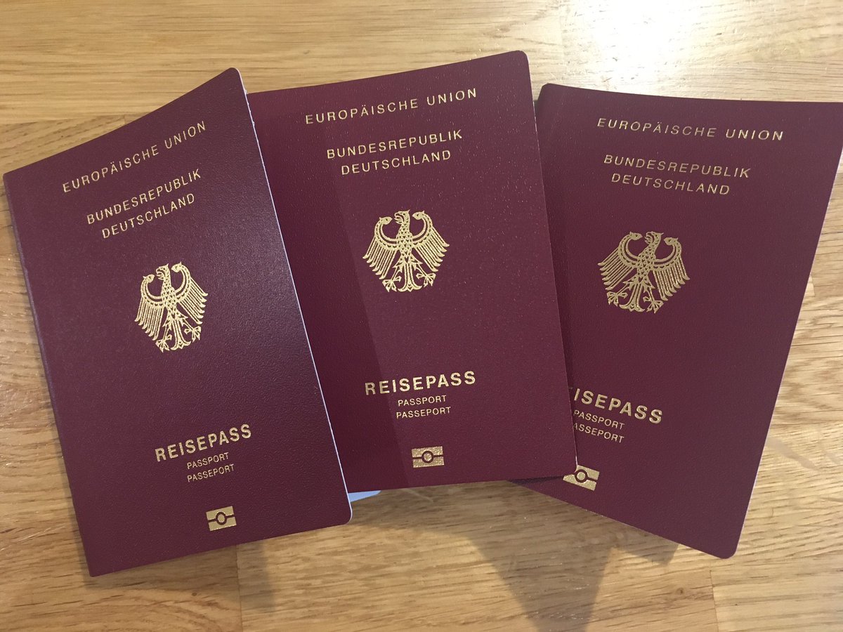 claire_horwell's tweet photo. A happy day for me and my kids! #BackInTheEU
#ReclaimingHeritage https://t.co/WDWY8r2V3B