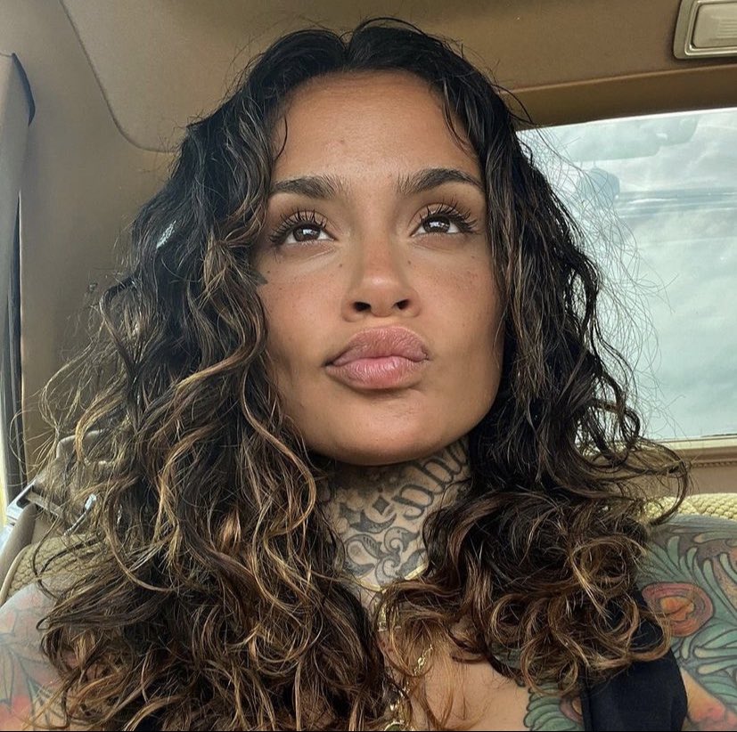 can’t get over how pretty kehlani is