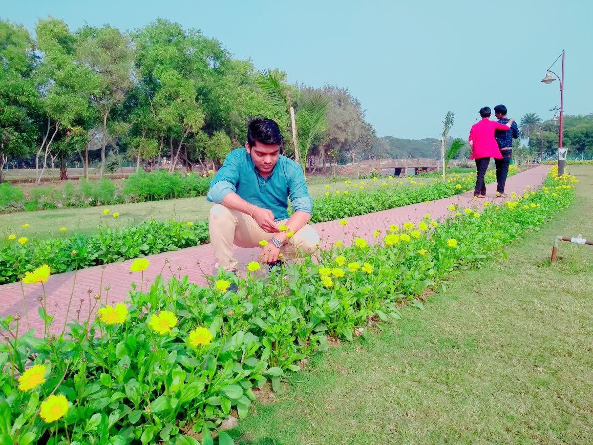 themilansingh's tweet photo. Nature is regarded as the mother who delivers everything good to us.
It is our responsibility to balance the privilege that we are getting without disturbing it.

#nature #NatureBeauty #mkscapture #swag #LifeIsGood #mksthoughts https://t.co/ypYoILLAwn
