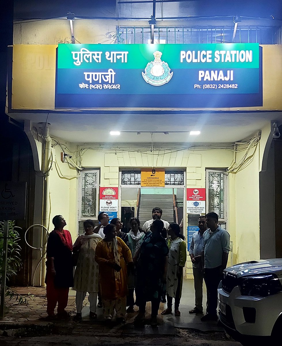 hruday23's tweet photo. Released without any bail, bond , any condition this is victory of the strong women . These anganwadi workers have given a strong massage, no police raj will be tolorated
#revolutuon a day before #goarevolutionday
@PMOIndia @visrane @DrPramodPSawant @goacm @miche https://t.co/bJ1ue1xfUO
