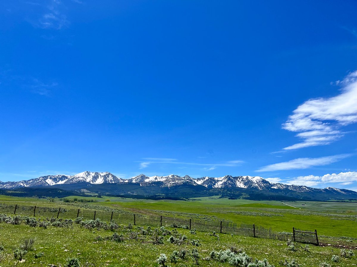 JasonKechely's tweet photo. The drive from #Bozeman through the #Bridgers to #Sedan is never a disappointment... #MTSpring https://t.co/ApBDrQa8vN