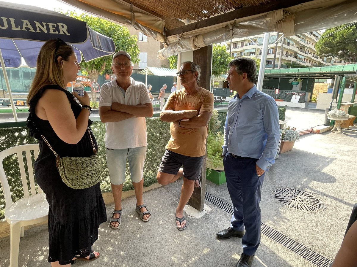 marinebrenier's tweet photo. Comment ne pas passer au clos de boules de l’ABC Sainte-Marguerite présidé par mon cher ami Vincent Romeo! Un accueil et un lieu toujours aussi chaleureux, qui vit grâce à une équipe humaine, motivée et qui partagent des valeurs communes ! Merci à vous tous ! #Brenier2022 https://t.co/vn3cUGA3pr