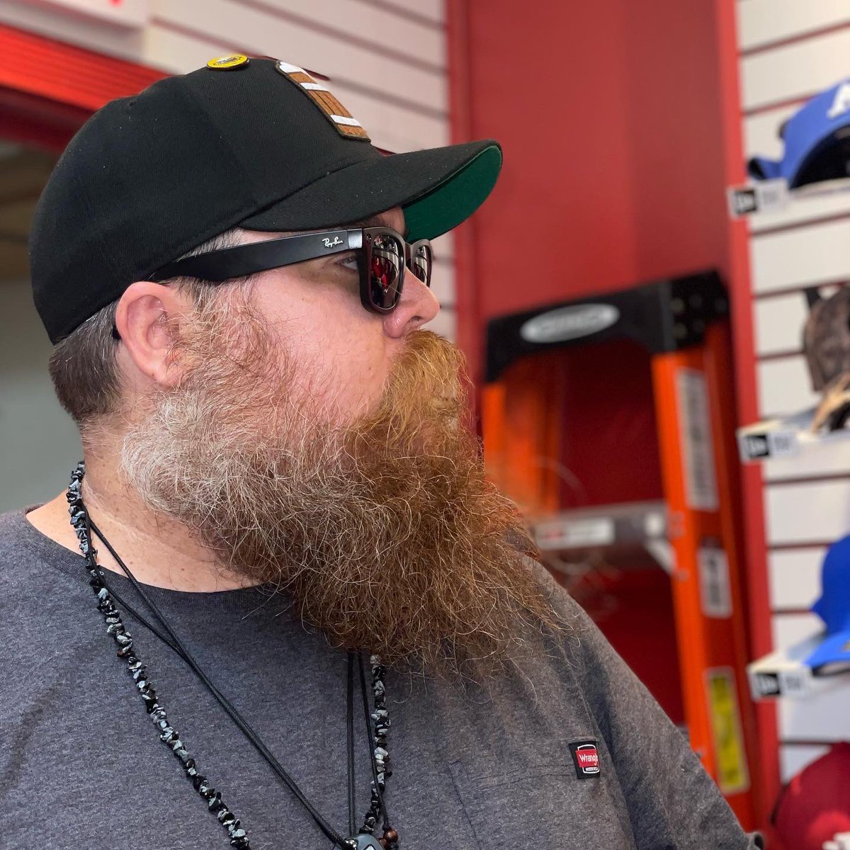 BRKCP_'s tweet photo. Cheers to #DionicDay ! I think only 8s are left in that new Octo beauty on @DionicBrand site. #HatTwitter #HatHead https://t.co/tKn01whmBk