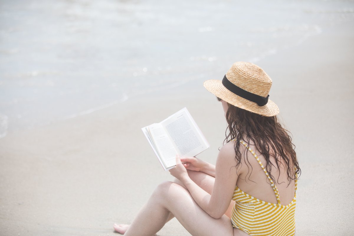Might be a little overcast but who says that's not perfect beach weather?

Don't forget to still apply that sunscreen and remember to only swim where lifeguards are present.