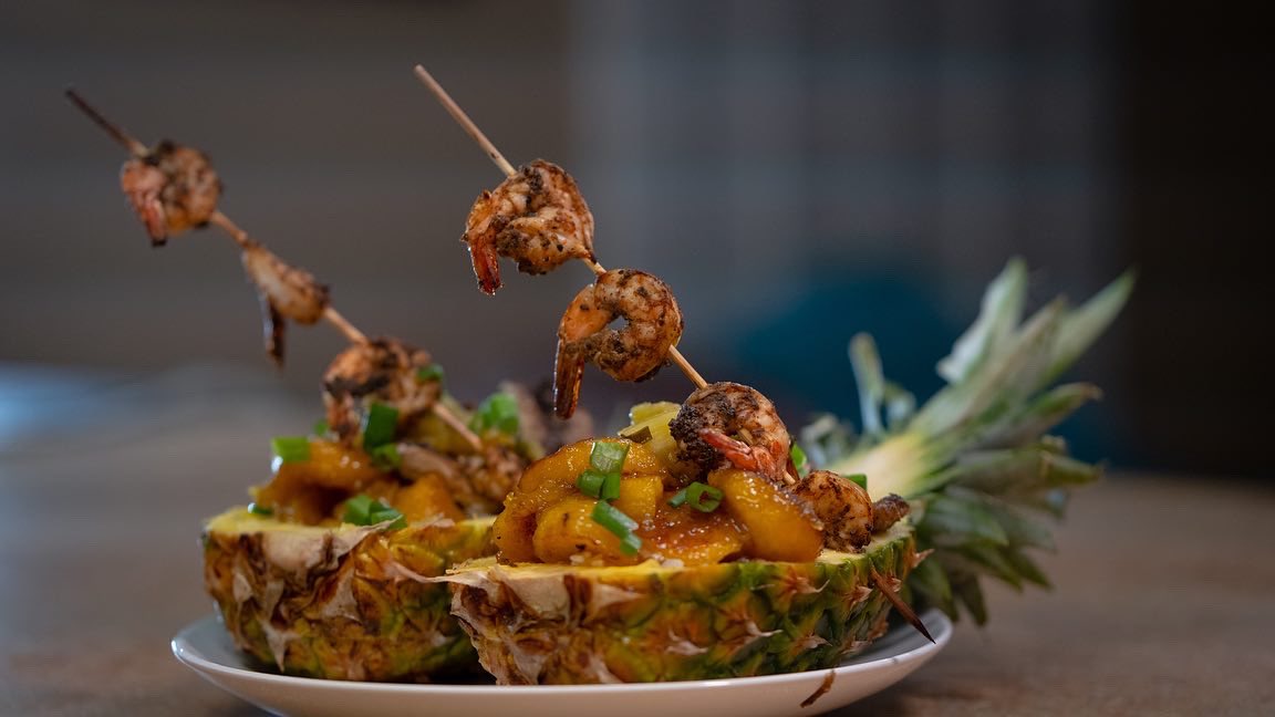 peppermintsntch's tweet image. You gonna get whatever comes on this fucking plate lmao but I know how to cook fr 

IG @ eatmypeppermintsnatch