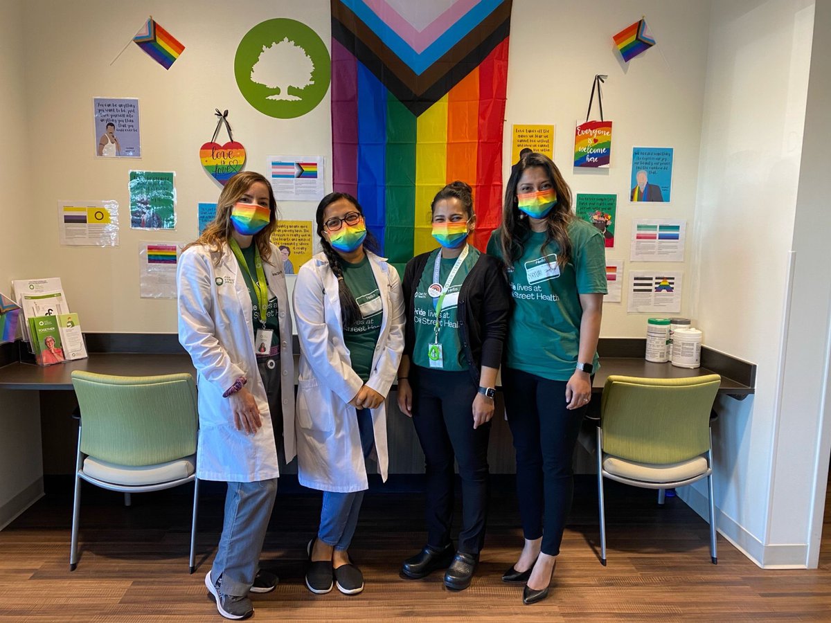 OakStreetHealth's tweet photo. By creating an inclusive environment for LGBTQ+ #TeamOaky, patients and allies, we actively contribute to making Oak Street Health a great place to work and a leader in diversity, equity & inclusion standards.
#PrideMonth #LGBTQ #DiversityEquityInclusion
#PrideAtOSH ๐ณโ๐๐ณ๏ธโโง๏ธ https://t.co/pYGdW5CoEa