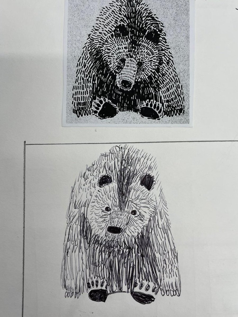 FlintHighArt's tweet photo. Well done to Freya Rothwell for producing this beautiful piece of work, focusing on line 👏 @flinthigh https://t.co/9DNe1KTuJo