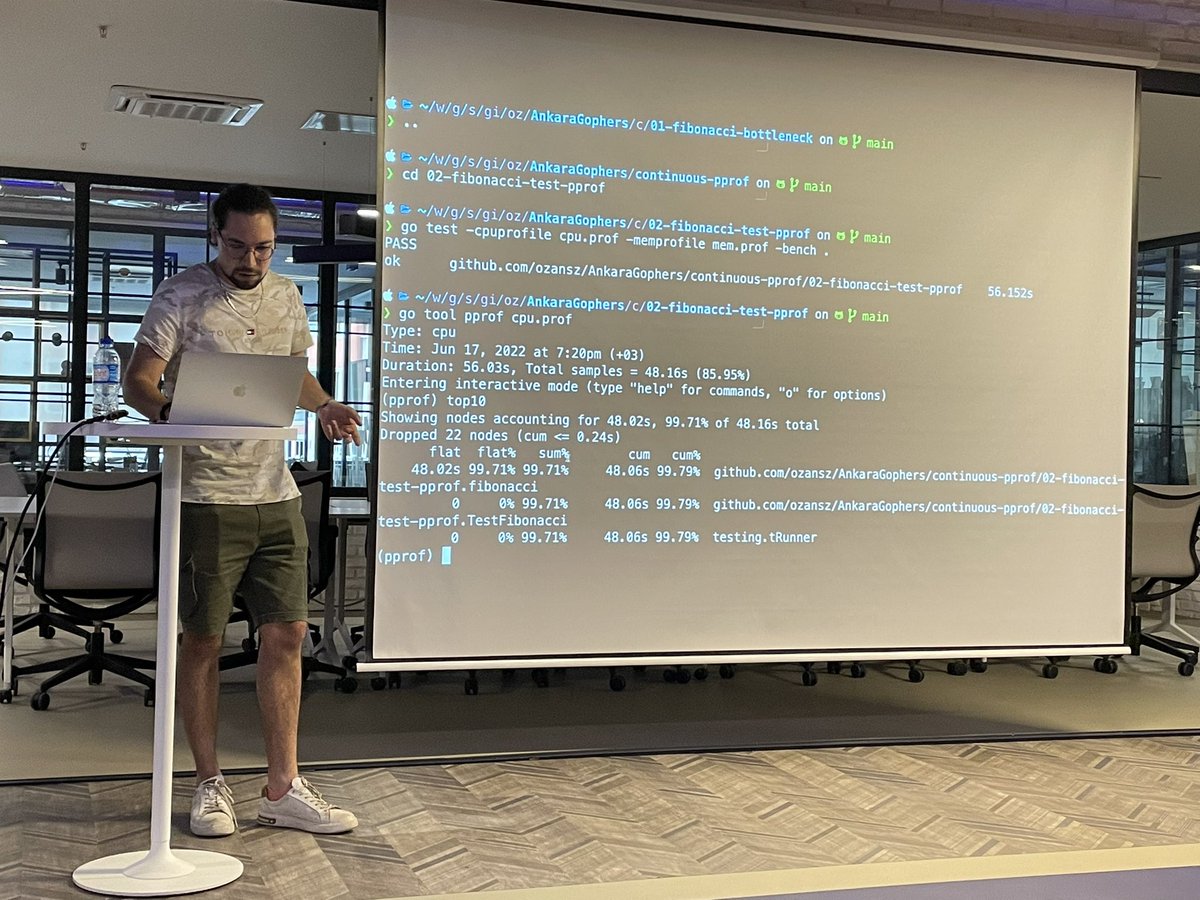 🔥@AnkaraGophers #8 değerli Ozan Sazak(@oznszk)'ın @golang continuous profiling sunumu ile başladı 🥳 @Otsimo @binalyze @Jotform @AnkaraTekmer @superpeer @edge_delta @dikeyeksen