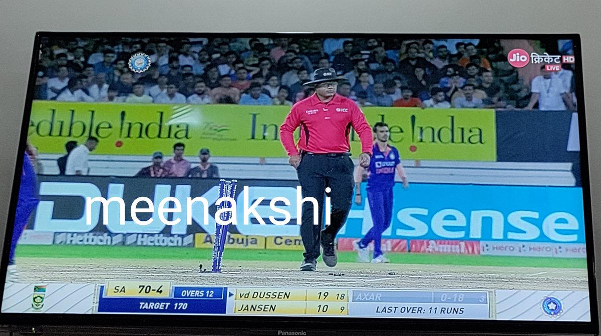 Meenakshi0004's tweet photo. @Hisense_IND @Hisense_IND
#SpotHisense
#Hisense
4th Match
#rajkot
#contest #ContestAlert #winhisense
@BSaiKri70751905
@yashgandhi66 @JeetuMaheta @Friends_4Eve @BirjuDamani https://t.co/yiP1dtne23