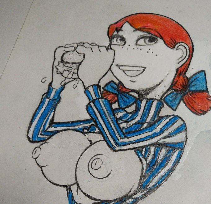 最近、修正液を湯水にように使う 