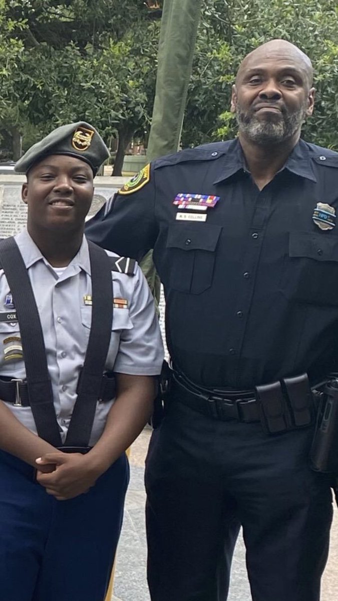 RaulCollins16's tweet photo. Who knew that this young man and I would cross paths again 9 years later at an event where he now presented the Colors where I got honored! #RelationalPolicing @houstonpolice #OneSafeHouston #MentoringWorks @bgcghouston @WeLoveWheatley @TeamHISD #FlashbackFriday #Holthouse https://t.co/43fe1E1ogE