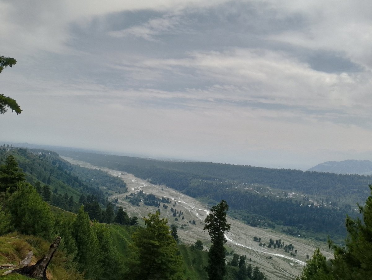 Choudharyabaziz's tweet photo. Beautiful glimpses constituency?
Nillownalli under jurisdiction Devpora pyt. halqa Pyt. halqa Herpora and some parts of Pyt halqa Chotipora ,Nalla Rambi Arra and some other parts also part of my DDC constituency Shopian.
#Missiondevelopment.
@OmarAbdullah @nasirsogami @dmshopian https://t.co/ui2DYe6ZKU