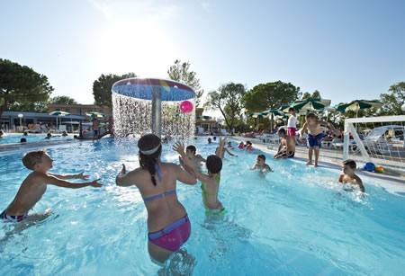 bimbisi's tweet photo. CLUB VILLAGE &amp; #HOTELSPIAGGIAROMEA
LA TUA VACANZA DA SOLO COI BAMBINI
30% di sconto ad un bambino (2-12 anni) in vacanza con un solo adulto
In presenza di più bambini si seguiranno le tariffe ordinarie. Offerta valida per una sola camera a famiglia.
info@spiaggiaromea.it https://t.co/bXcphpIt08