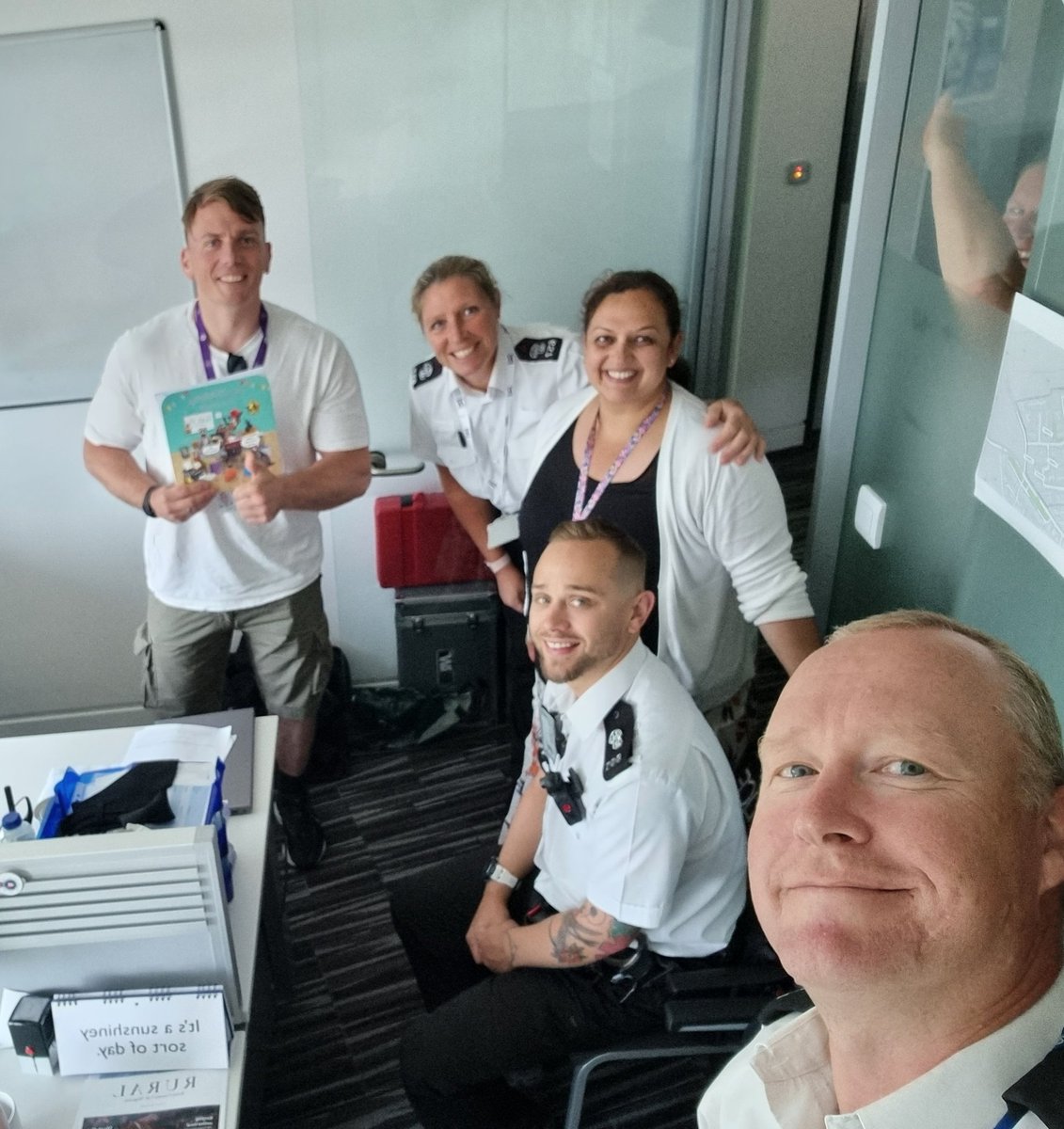 St Brelade's Community Police Officer tweet media