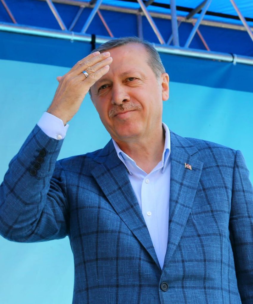 “Vatandaşımızın aşına, ekmeğine kan doğrayan bu fırsatçılara kesinlikle göz açtırmayacağız.”

<a href="/RTErdogan/">Recep Tayyip Erdoğan</a>