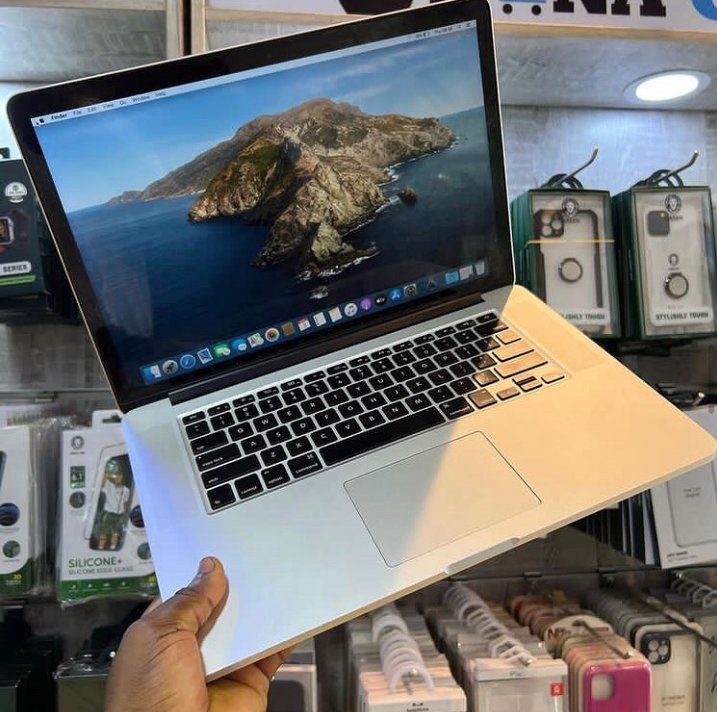 MacBook pro 15" 2.8GHz Quad-Core Intel core i7 | 16GB Ram | 1TB SSD | 2GB RADEON GRAPHICS Intel iris Pro 1536MB.
.
.
Contact: Enny on 09054301908 for more enquirer
.
.
.
.#ICanWithAbsa 
#unilag 
#gadgets 
#OnlineBusiness 
#Davido
#Wizkidfc 
#blogging