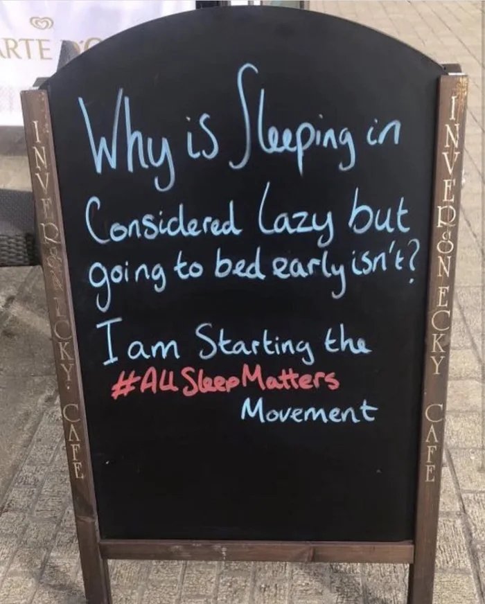 DePoppencast's tweet photo. Nachtbrakers zijn ook productievelingen.
#terugvolgvrijdag #allsleepmatters https://t.co/EHrpyRlKL9