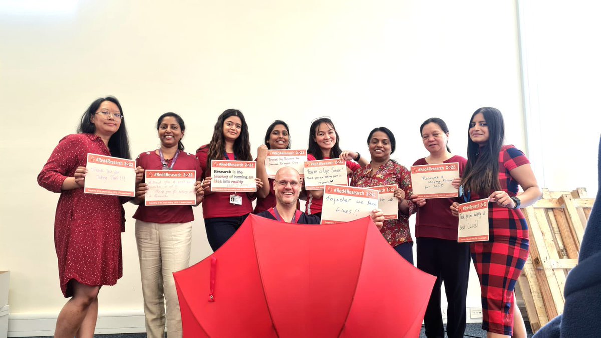 EmmanuelKinza's tweet photo. #Red4Research with the few research team mates at the  @BerksResearch Very proud of everyone that contributed to covid research ! @Maya23749997 @michichi2790 @m03678207 @NIHRCRN_tvsm #research #covidresearch https://t.co/0VCgJdRfPc