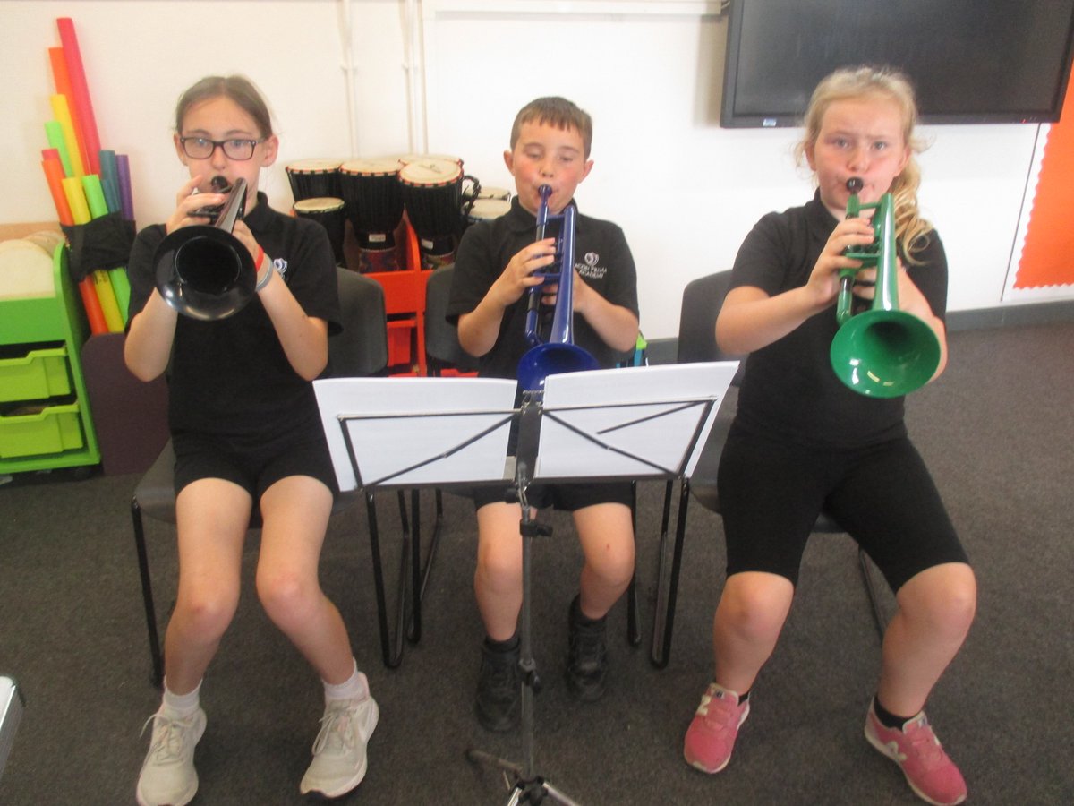 BeaconAcad's tweet photo. Our #brass club have been looking at #notation today and were very good at reading the #notes and rests on the #music. Great playing everyone! #YoungMusicians #trumpet #pbuzz #MusicTime #fun #MusicMagicians #effort #KeepItUp #AimingHigh #MusicalMemories https://t.co/NS248Itu6i