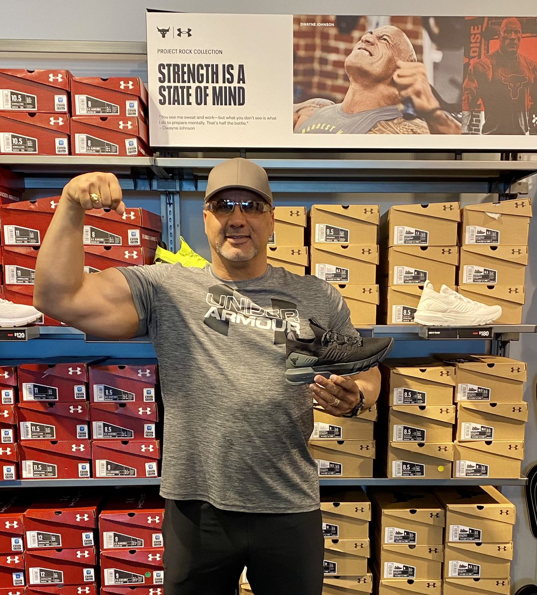 Less then 6 hours before the launch of our EPIC 7th annual #golf tourney and wanted to take a moment say #thankyou to all our #volunteers! With the support of our #sponsor <a href="/UnderArmour/">Under Armour</a> we’re presenting each member with a new pair of kicks by <a href="/TheRock/">Dwayne Johnson</a>! #payingitforward
