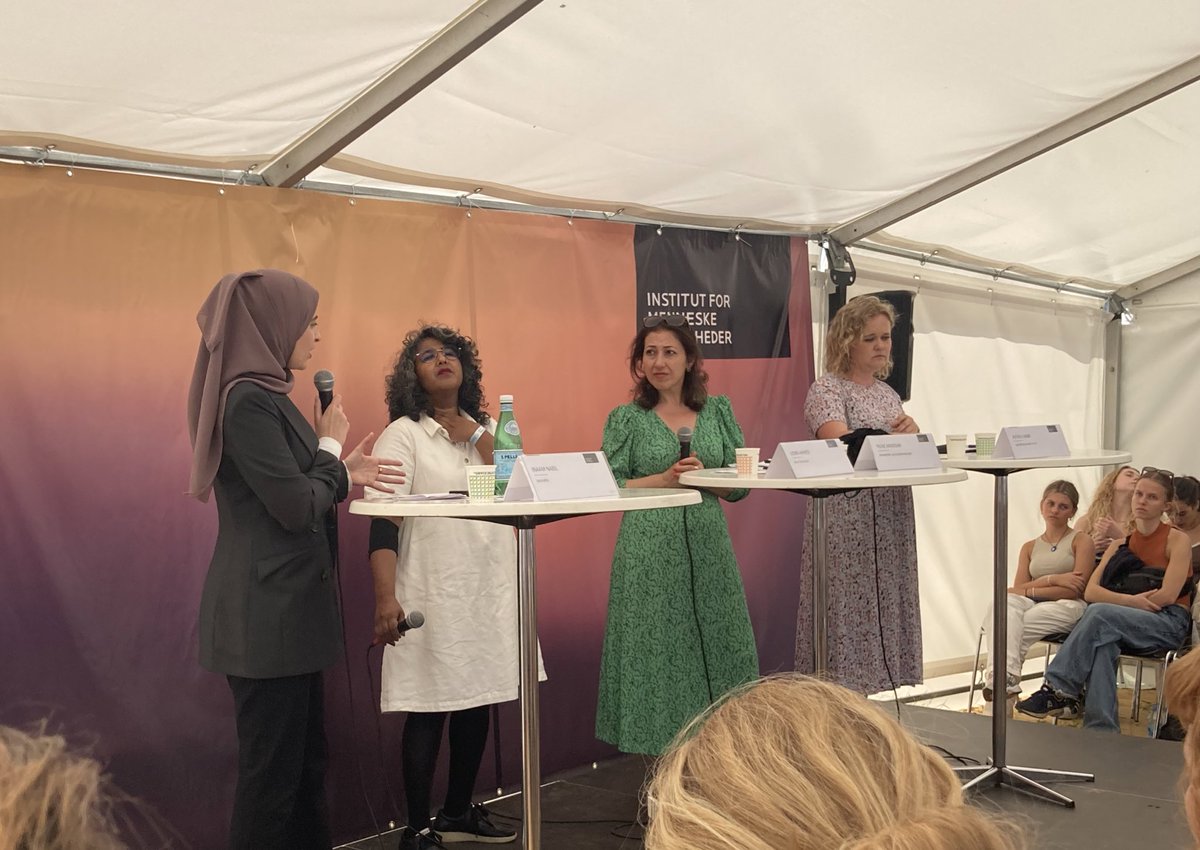 Kvinderaadet's tweet photo. Arbejdsmarkedet skal tage sexisme, racisme og krænkelser alvorligt. Kvinder med minoritetsbaggrund er overrepræsenteret i sårbare og usikre job, hvor de er ekstra udsatte @YildizAkdogan i debat “Er #MeToo for hvid?” hos @menneskeret https://t.co/nTIrCXpEz0