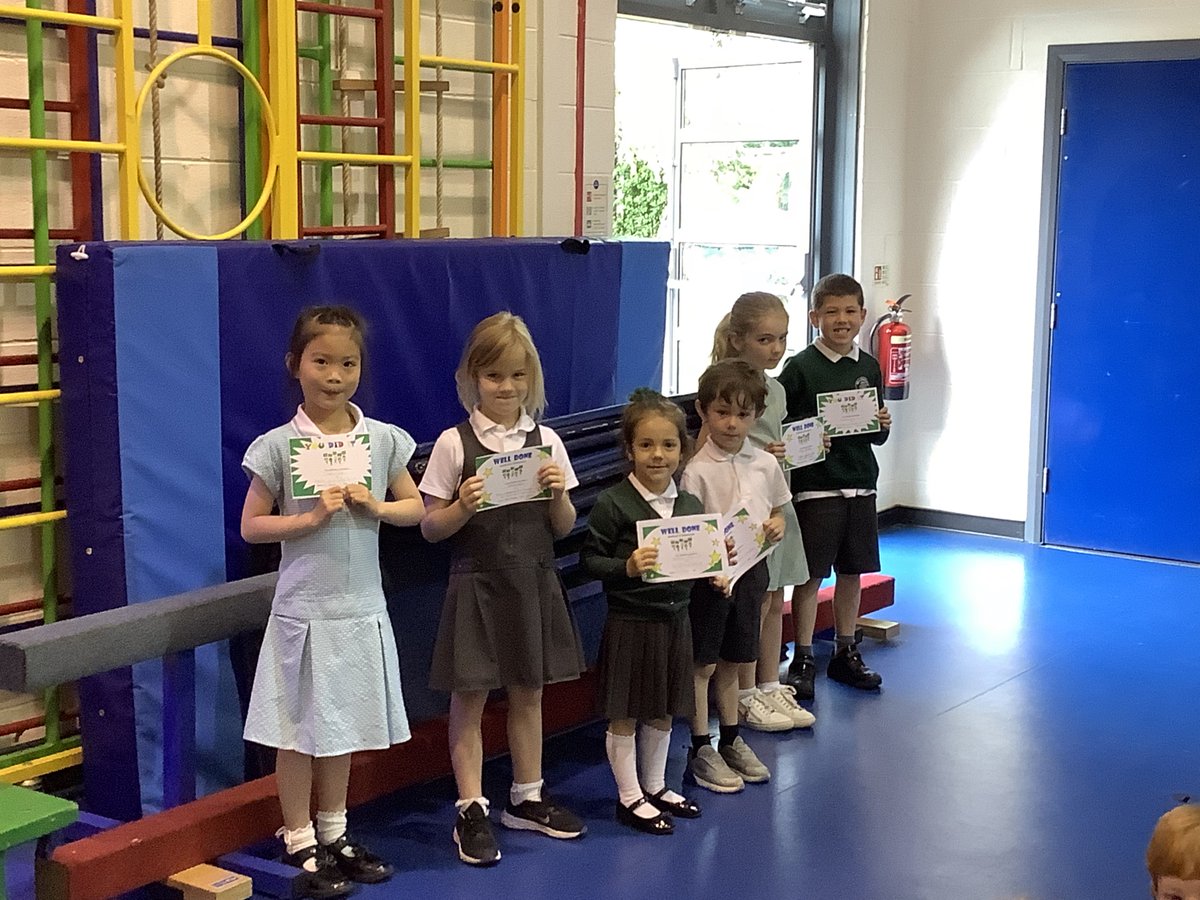 WellesbourneSch's tweet photo. Well done to our EYFS and KS1 Certificate Winners for this week! π
Class of the Week = 1PP and 1RT for super PhonicsβοΈ
Whole School Attendance = 90.5% π«
No classes achieved over 97% attendance, so no Champions' Breakfast winners this week π₯π’
#Wellesbourne #PraiseAssembly https://t.co/IGUQIgr4Fz