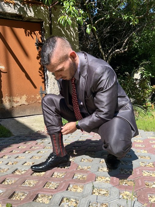 outdoor locked and plugged in suit after work  #teamlocked #chasitycage #cagedbottom #publicexposed #mensheersocks<a href="/tag/suitandtie"class="tags"><span>#suitandtie</span></a><a href="/tag/chasity"class="tags"><span>#chasity</span></a><a href="/tag/assplug"class="tags"><span>#assplug</span></a><a href="/tag/assplugged"class="tags"><span>#assplugged</span></a><a href="/tag/chasitycage"class="tags"><span>#chasitycage</span></a>
