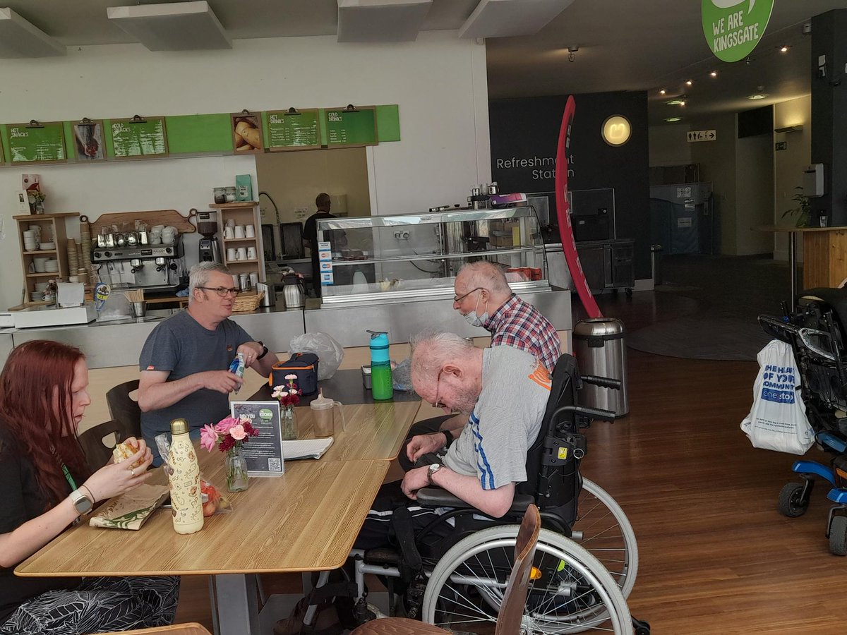 NorfolkWHeadway's tweet photo. Clients (and staff!) enjoying the fantastic café at @wearekingsgate at lunch time today - we run our day service from The Kings Centre in Great Yarmouth on Wednesdays, Thursdays and Fridays 9:30 - 16:30. https://t.co/anOeLll4kq