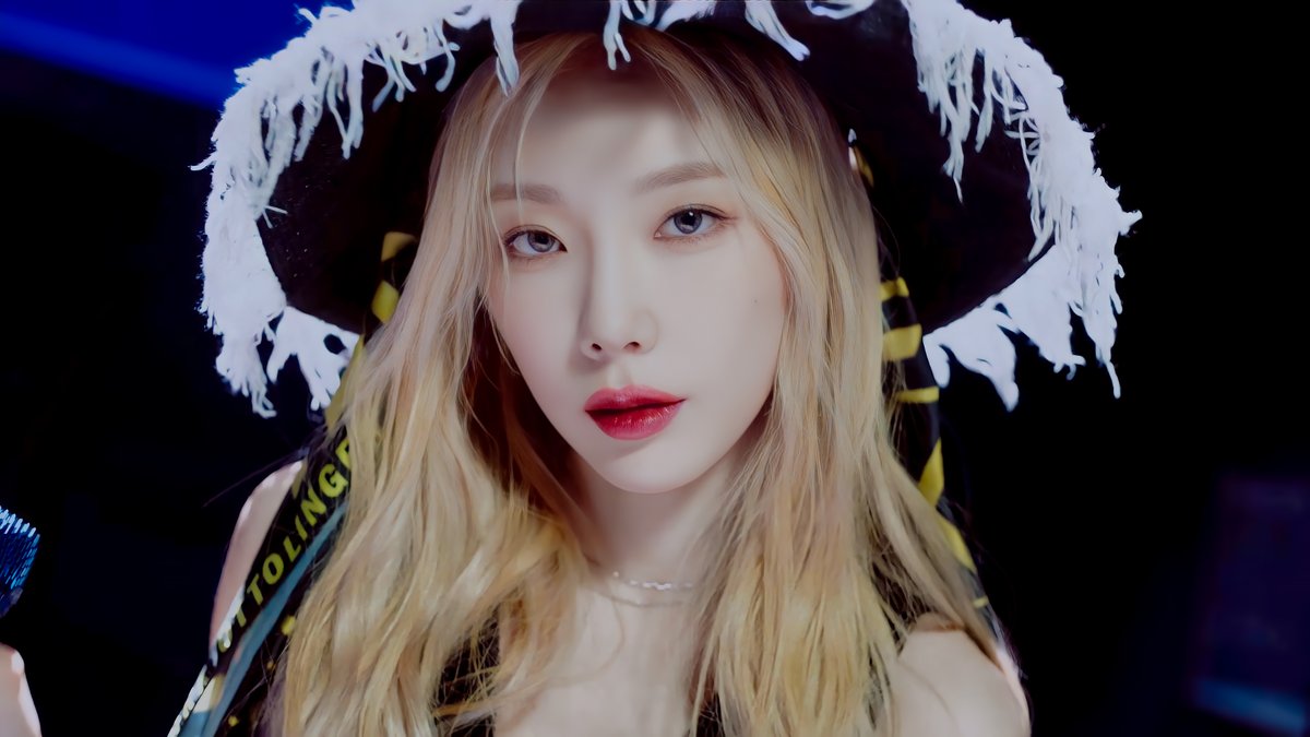 SStaeng9's tweet photo. '어른아이' 4k 얼빡 바탕화면
#태연 #Taeyeon https://t.co/D5ntZAajWH