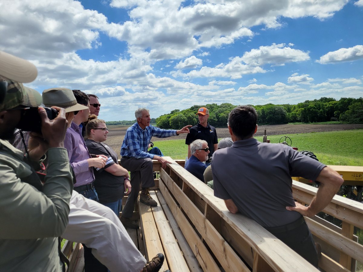 Fantastic day in the field hearing farmer/renter and non-operating landowner dynamics to conservation delivery. Conservation reasoning included: water quality, profitability, soil erosion, wildlife and pollinators. Awesome work by all involved including the local field office. 🙌