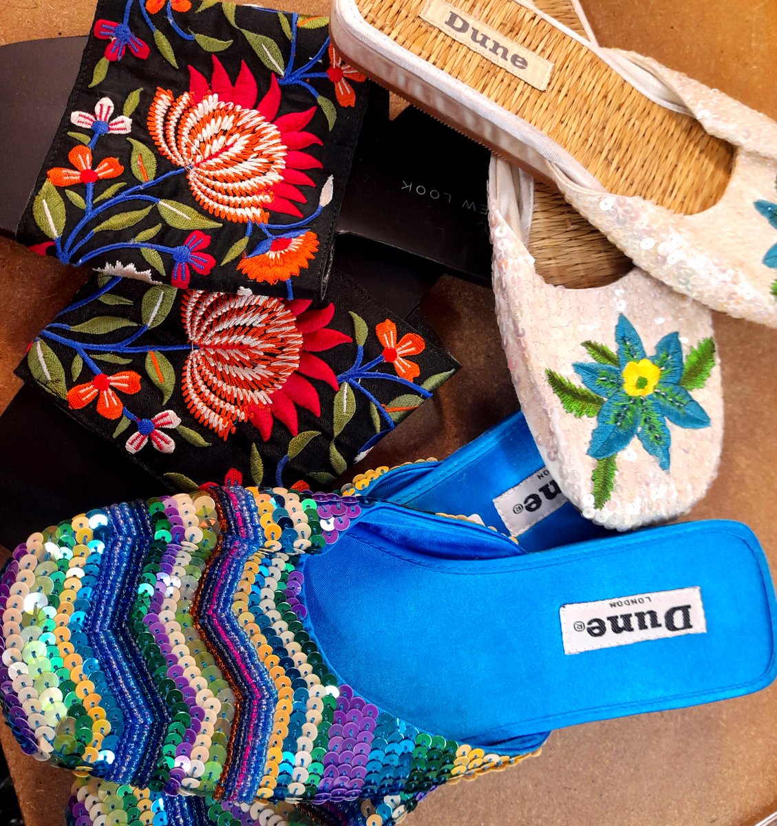 HalifaxMind's tweet photo. Sunny Summer Shoes! 🌻🌺🌞
#sunnyday 
#sunny 
#summer 
#mymindshop https://t.co/NL8jIPwnBN