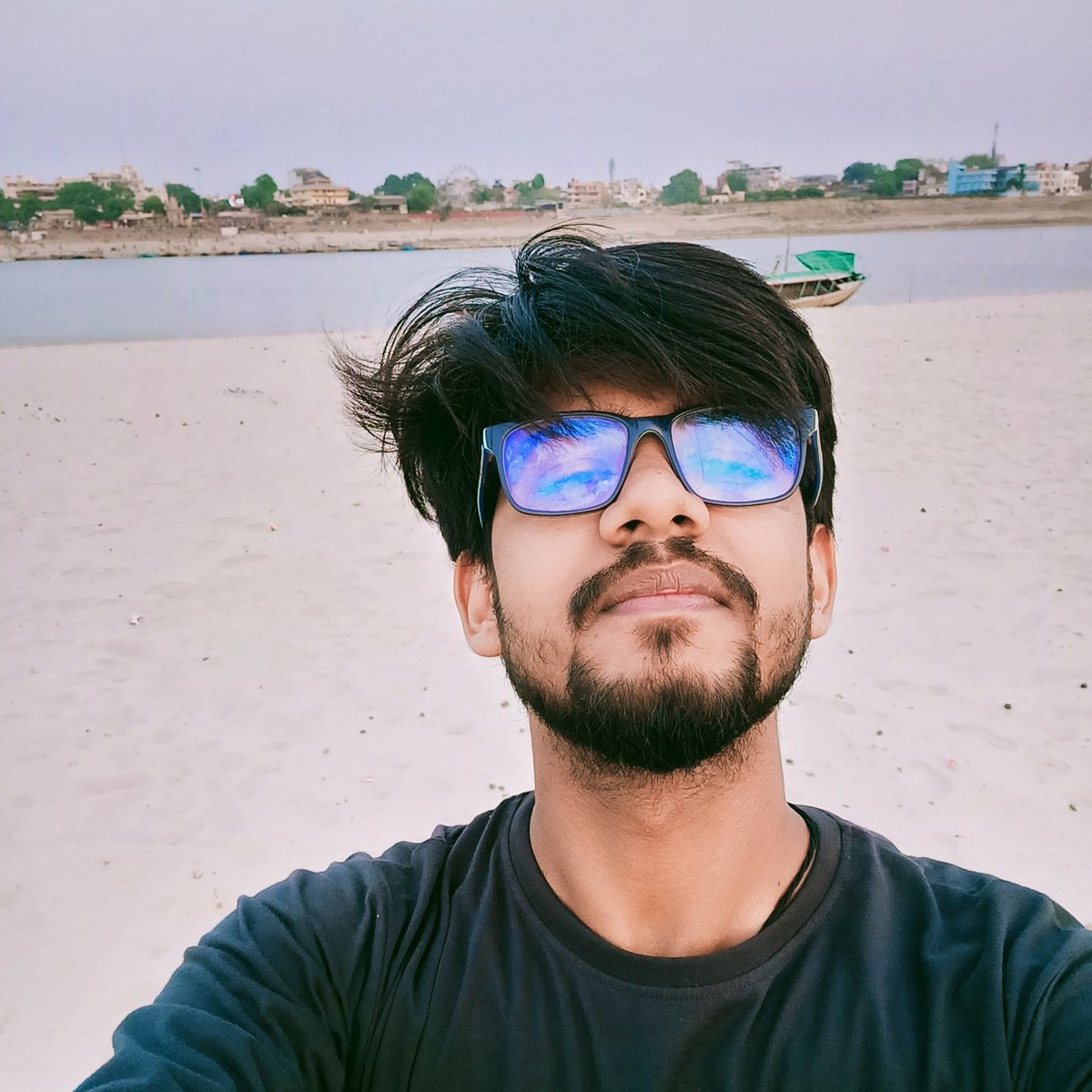 Shubhu_2802's tweet photo. #NewProfilePic https://t.co/Nac1x2vWeC