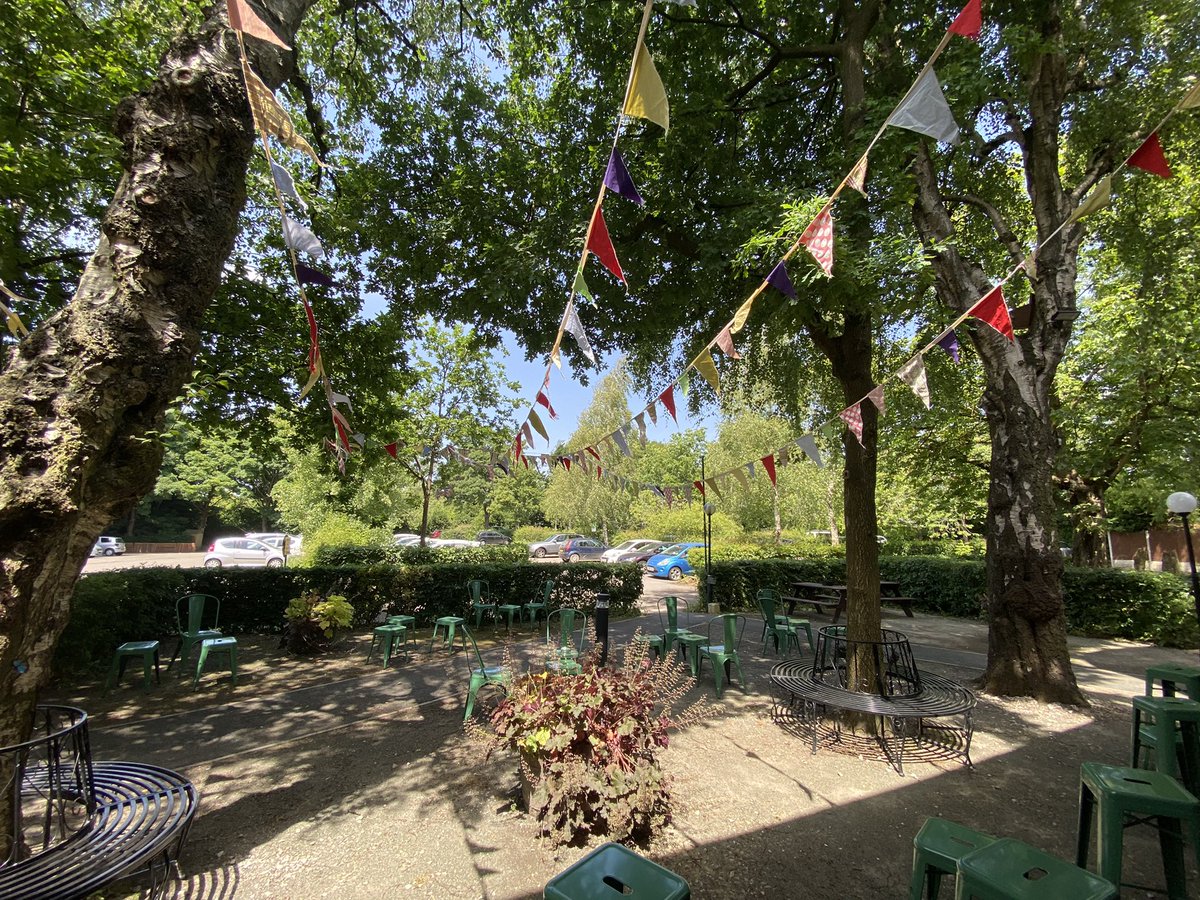 fiwallace's tweet photo. The bunting is out for our @NewVicTheatre gala performance of #TomDickHarry tonight. Looking forward to celebrating our 60th anniversary with a glass of fizz outside on such a glorious day ☀️ 🥂 https://t.co/vr79cXU8e3
