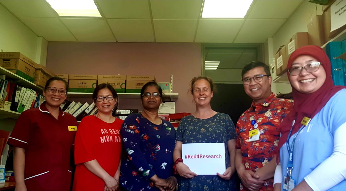 melchizedek824's tweet photo. @nihrcrneoe celebrating Red4Research in Bedford Hospital. https://t.co/4zSiDrl6XX