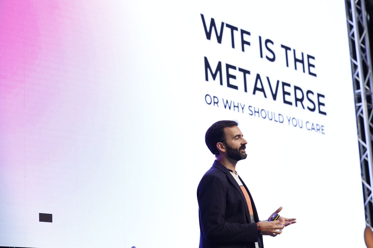 “WTF is the metaverse or why should you care” @rafamolone was a keynote speaker at the @DubTechSummit yesterday, discussing how to bring real humans to the metaverse🤩 Thank you to everyone who attended and to the Dublin Tech Summit for a great event! #DTS22 #Metaverse