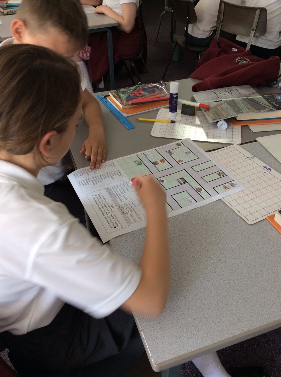 MelthamMoor's tweet photo. Year 5 are practicing their French using a game to ask for and give directions.#MMmfl https://t.co/KIN2HPwc8L