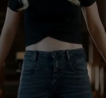rumikaelsons's tweet photo. EVERY LIZZIES WEAKNESS. https://t.co/G8cfPm8zH2