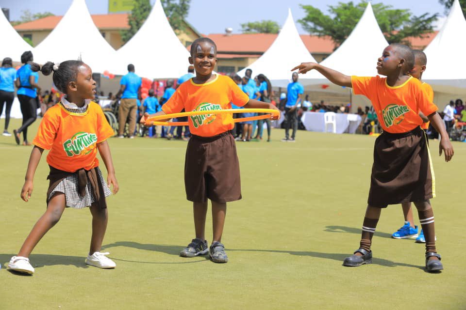 Atuhairecarol10's tweet photo. Riham in partnership with @SCTUganda has contributed refreshments, T-shirts and branding material to aid the children in their annual celebration🔥
#DesignedForAPurpose
#AmDifferentlyAbled
#RihamCares https://t.co/nmhog1z3sZ