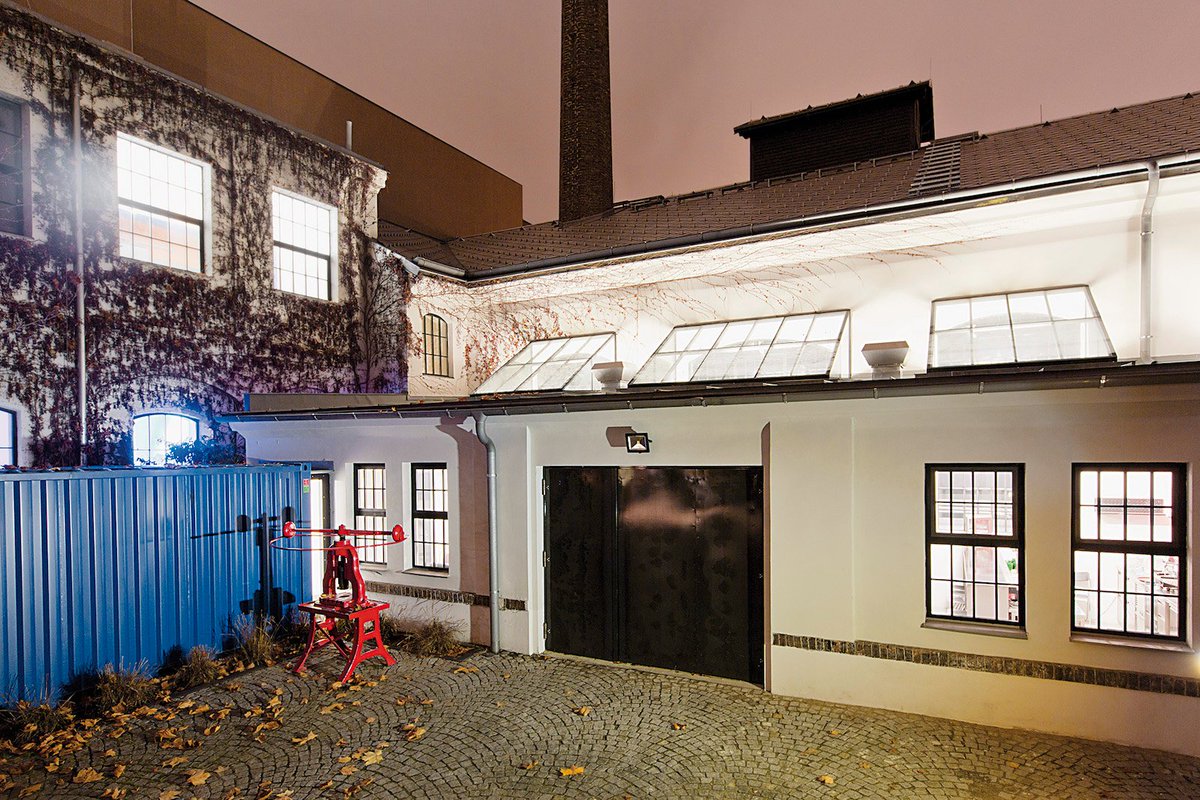 CreativeFed_EU's tweet image. Preparations for the last event of #ECIS22 are going strong!

The final session of #ECIS22 will take place from Sept 21–23 in Prague. Thanks to our partners Creative Prague we will be able to hold our EndBos at the lovely la fabrika!

Pic by la fabrika

👉 lafabrika.cz