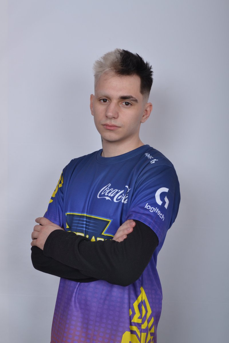 winteryrook's tweet image. FOR @Geekay_Esports 🤤
#GK_FTW #LogitechXgeekay #ZOWIExGK #COCACOLAxGK