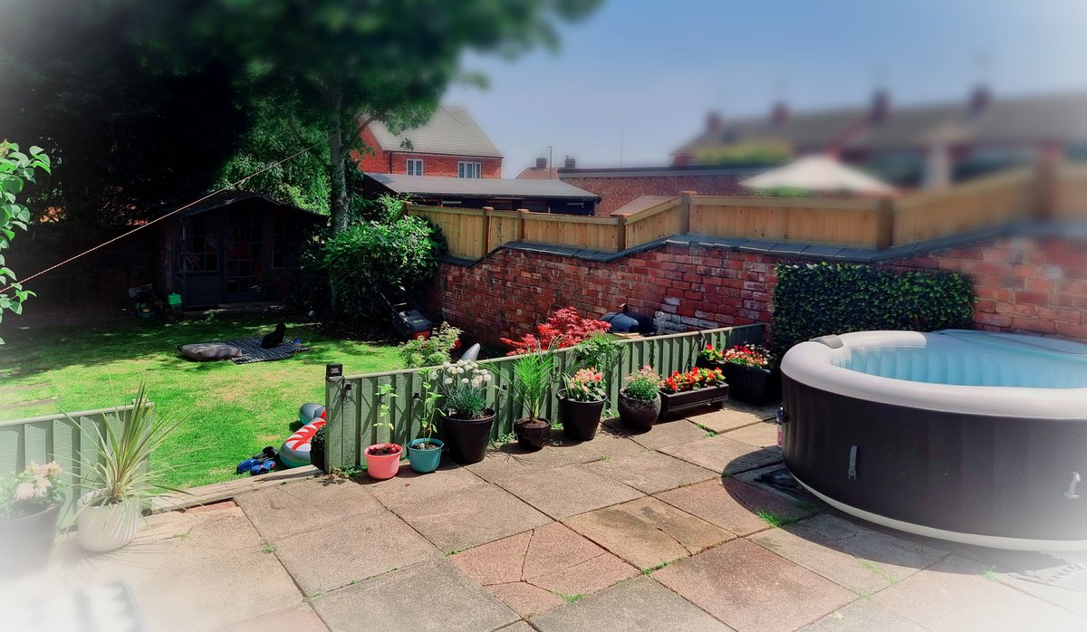 MASohatee's tweet image. Post 24 hour on call. Meetings done.  Hot tub ready. BBQ fired up. Time to enjoy the solitary afternoon of British summer with the family