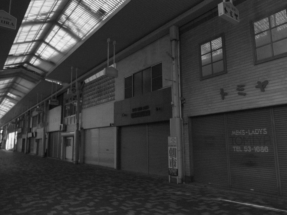 Yukio_extreme's tweet image. #地味な写真 #アーケード街 #grd3