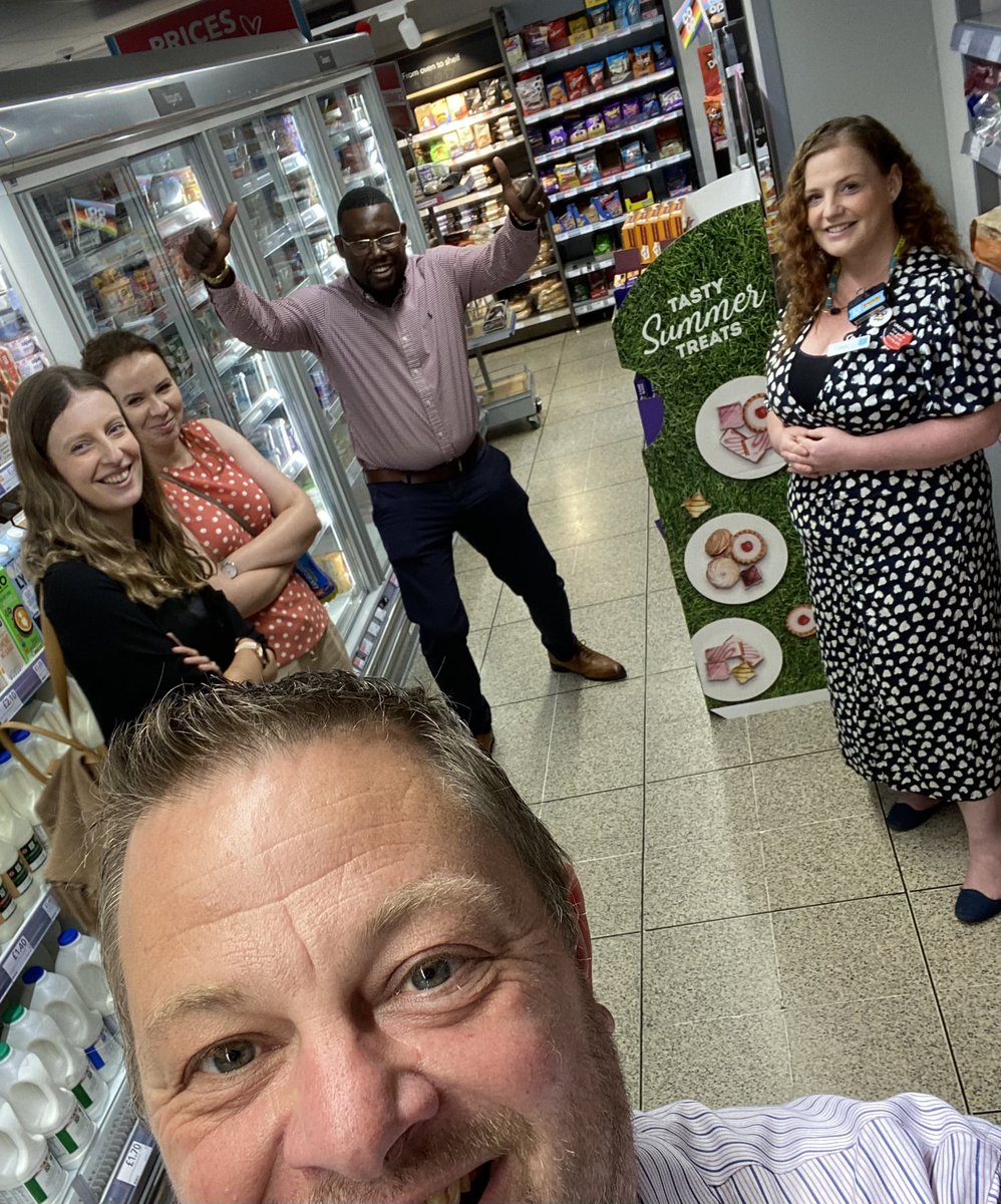 Great day in stores today with <a href="/DwightAAdams/">Dwight Adams</a> , Magda, Lauren and @samanth47275198 looking at all things cake 🍰 &amp; bread related. From buying to shop-floor.I think everyone learnt something about another part of our Coop. #OneCoop