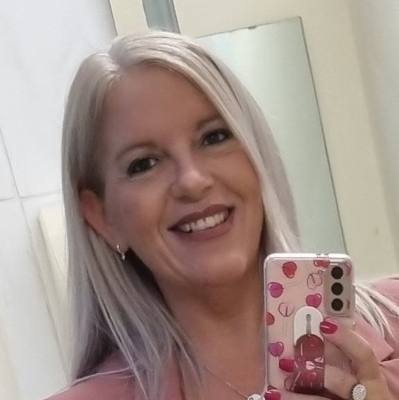 Joanne 💙 tweet media