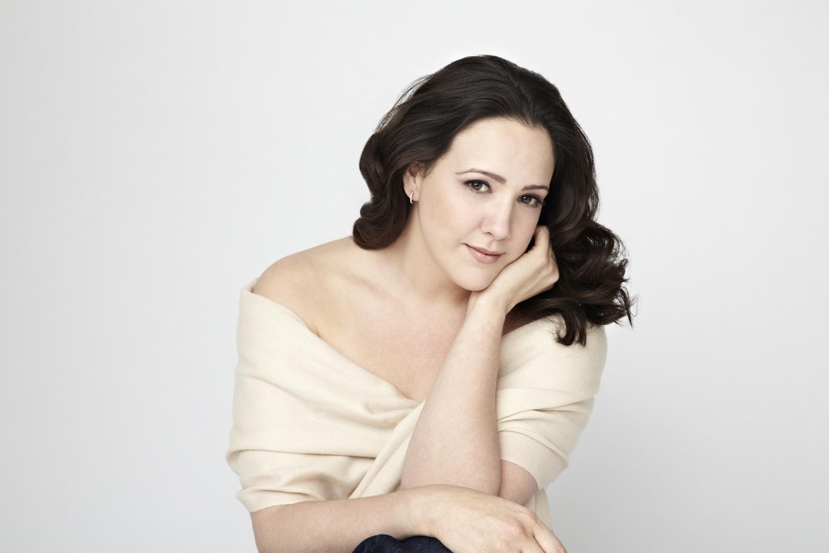 RTuckerMusicFdn's tweet photo. Opera Theatre of Saint Louis (@OTSL) presents the world premiere of “Awakenings”, with performances on June 18 and 24, and featuring soprano Susanna Phillips (@sopsus) in the role of Rose!
Photo: Zachary Maxwell
#OTSL #worldpremiere #Awakenings #opera #operasinger #soprano https://t.co/9cp6CacOmx
