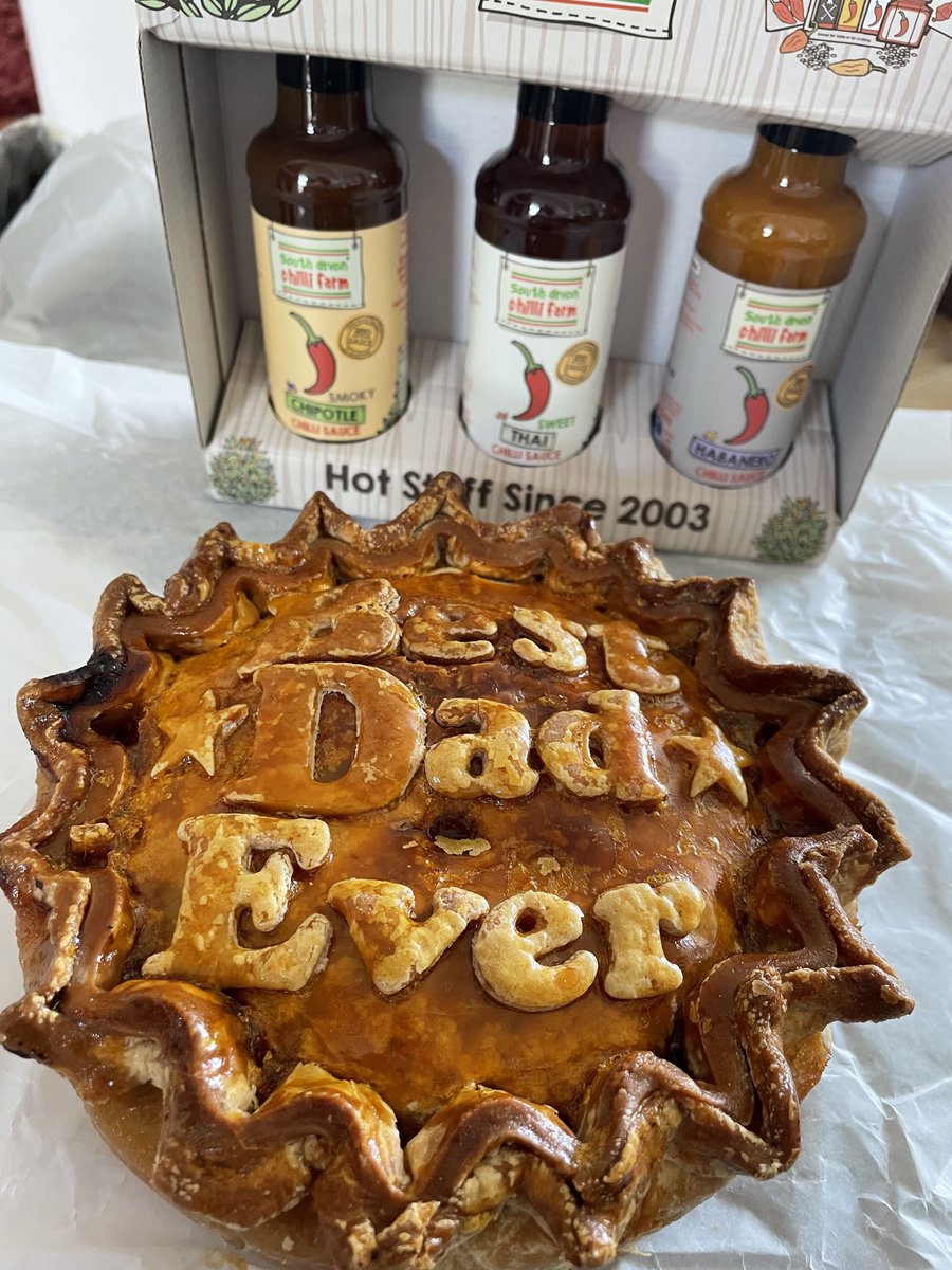 An early Father’s Day present from my wonderful daughters.
Now that’s what I call a Pork Pie!! #Brayscottage ⁦<a href="/pdsloan1/">Paul Sloan</a>⁩ Just need a ⁦<a href="/properjobale/">Proper Job Ale</a>⁩ to go with it.
