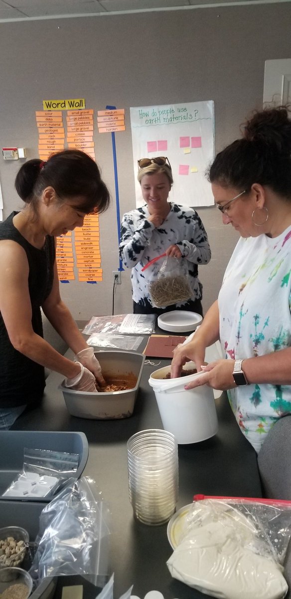 There was a lot of learning and fun at our Soils and Shores training this week!  <a href="/AmstiUAH/">AMSTI-UAH</a> <a href="/AMSTI4all/">AMSTI</a>