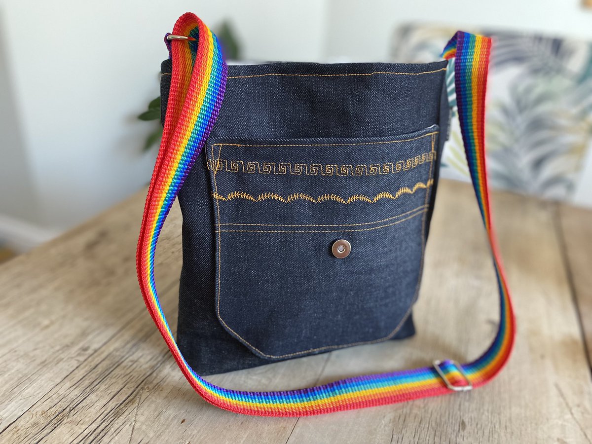 My new denim messenger bags … x hand made by your truly x chriswhiledesigns.com/new-makes